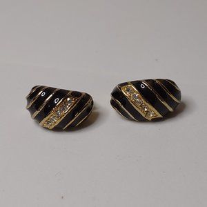 Black And Gold Tone Vintage Earrings